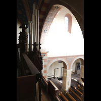 Helmstedt, Klosterkirche St. Marienberg, Seitlicher Blick ber die Orgel ins Langhaus