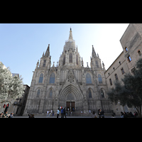 Barcelona, Catedral de la Santa Creu i Santa Eullia, Fassade mit Trmen