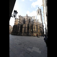 Barcelona, Catedral de la Santa Creu i Santa Eullia, Glockenturm und Chor