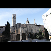 Barcelona, Catedral de la Santa Creu i Santa Eullia, Historisches Museum, dahinter die Trme der Kathedrale