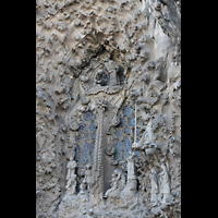 Barcelona, La Sagrada Familia, Portikus der Liebe - unterer Teil: Die Gebuirt Jesu