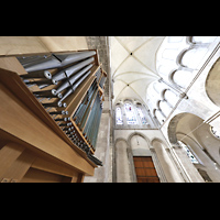 Köln (Cologne), Groß St. Martin, Seitlicher Blick von der Orgel in die Kirche und ins Gewölbe