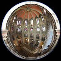 Köln (Cologne), Basilika St. Gereon, Blick vom oberen seitlichen Umgang des Dekagons in die Basilika