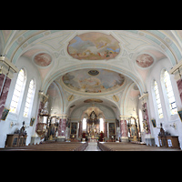 Regensburg, St. Josef, Innenraum in Richtung Chor