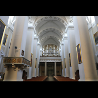 Vilnius, Arkikatedra (Kathedrale), Hauptschiff in Richtung Orgel