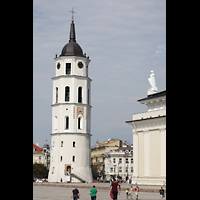 Vilnius, Arkikatedra (Kathedrale), Blick von Südosten über den Kathedralsplatz zum Glockenturm