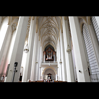 Mnchen (Munich), Liebfrauendom, Innenraum in Richtung Orgel