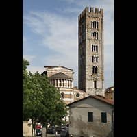 Lucca, Basilica di San Frediano, Campanile und Chor von auen