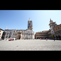 Modena, Duomo San Geminiano, Piazza Grande mit Dom