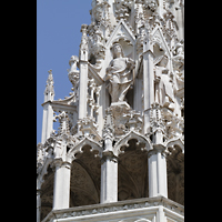 Milano (Mailand), Duomo di Santa Maria Nascente, Turmansatz mit Figuren