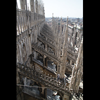 Milano (Mailand), Duomo di Santa Maria Nascente, Strebewerk des nördlichen Seitenschiffs