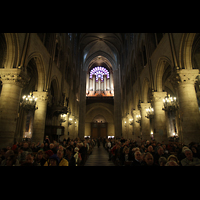 Paris, Cathdrale Notre-Dame, Hauptschiff in Richtung Orgel