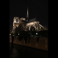 Paris, Cathdrale Notre-Dame, Gesamtansicht bei Nacht