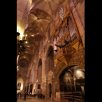 Palma de Mallorca, Catedral La Seu, Nrdliches Seitenschiff mit Orgel