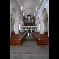Schramberg, St. Maria, Innenraum in Richtung Orgel