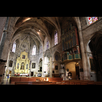 Petra (Mallorca), Sant Pere, Orgel und Chorraum