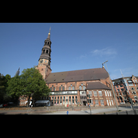 Hamburg, St. Katharinen, Seitenansicht mit Katharinenkirchhof