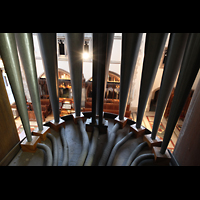 Chicago, University, Rockefeller Memorial Chapel, Blick durch die Pedal-Prospektpfeifen zum Spieltisch