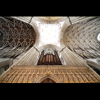 York, Minster (Cathedral Church of St Peter), Vierungsgewölbe und Orgel
