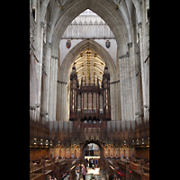 York, Minster (Cathedral Church of St Peter), Chorgestühl und Orgel