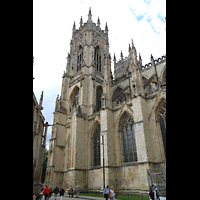 York, Minster (Cathedral Church of St Peter), Blick vom Süden auf die Türme