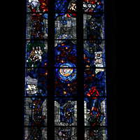 Ulm, Mnster, Buntes Fenster mit Glasmalerei