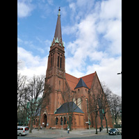 Berlin, Heilandskirche, Seitliche Auenansicht von Sdwesten
