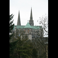 Chartres, Cathdrale Notre-Dame, Ansicht von der Stadt aus