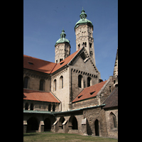 Naumburg, Dom, Ostquerhaus mit Türmen