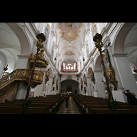 München (Munich), Alt St. Peter, Blick vom Chor zur Orgel
