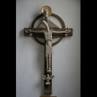 Salzburg, St. Andrä, Kruzifix im Seitenschiff