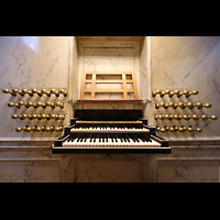 Amsterdam, Nieuwe Kerk, Spieltisch