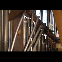 Amsterdam, Nieuwe Kerk, Kondukten zu den Hauptwerks-Prospektpfeifen