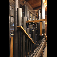 Amsterdam, Nieuwe Kerk, Pfeifen im Oberwerk, rechts: Trompete und Vox humana 8'