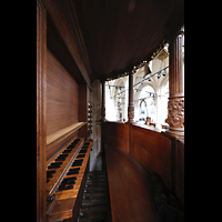 Amsterdam, Nieuwe Kerk, Blick vom Spieltisch der Transeptorgel zur Hauptorgel