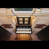Amsterdam, Waalse Kerk (Oude Walenkerk), Spieltisch von oben (beleuchtet)