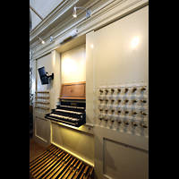 Amsterdam, Westerkerk, Spieltisch der Hauptorgel seitlich