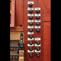 Kampen, Sint Nicolas Bovenkerk, Rechte Registerstaffel der Chororgel