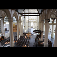 Leiden, Hooglandse Kerk, Blick von der Orgelsempore in die Kirche
