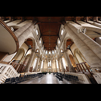Rotterdam, Sint Laurenskerk, Blick von der Vierung in den Chorraum und ins Gewlbe