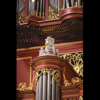 Rotterdam, Sint Laurenskerk, Figuren auf dem Rckpositiv, darber die Chamaden und das Hauptwerk