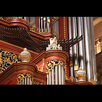 Rotterdam, Sint Laurenskerk, Figuren auf dem Rckpositiv, seitlich gesehen