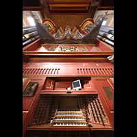 Rotterdam, Sint Laurenskerk, Spieltisch und Hauptorgel