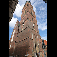 Wroclaw (Breslau), Bazylika sw. Elzbiety (St. Elisabeth), Ehemals 130 m hoher Turm, nach Einsturz 1529 nur noch 90 m, Sdwestseite