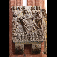 Wroclaw (Breslau), Bazylika sw. Elzbiety (St. Elisabeth), Eines der vielen Reliefs an einer Sule