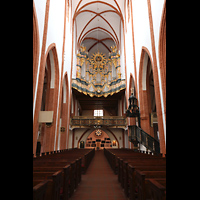 Wroclaw (Breslau), Bazylika sw. Elzbiety (St. Elisabeth), Hauptschiff in Richtung Orgel
