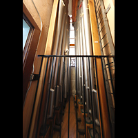 San Diego, Balboa Park, Spreckels Organ Pavilion (Freiluftorgel), Rechter unterer Teil der Orgel: Pfeifen der Kontrabombarde 32'