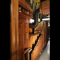 San Diego, Balboa Park, Spreckels Organ Pavilion (Freiluftorgel), Pfeifen der Majestic Flute / Gross Flte oben, Bourdon 16' (Pedal) unten